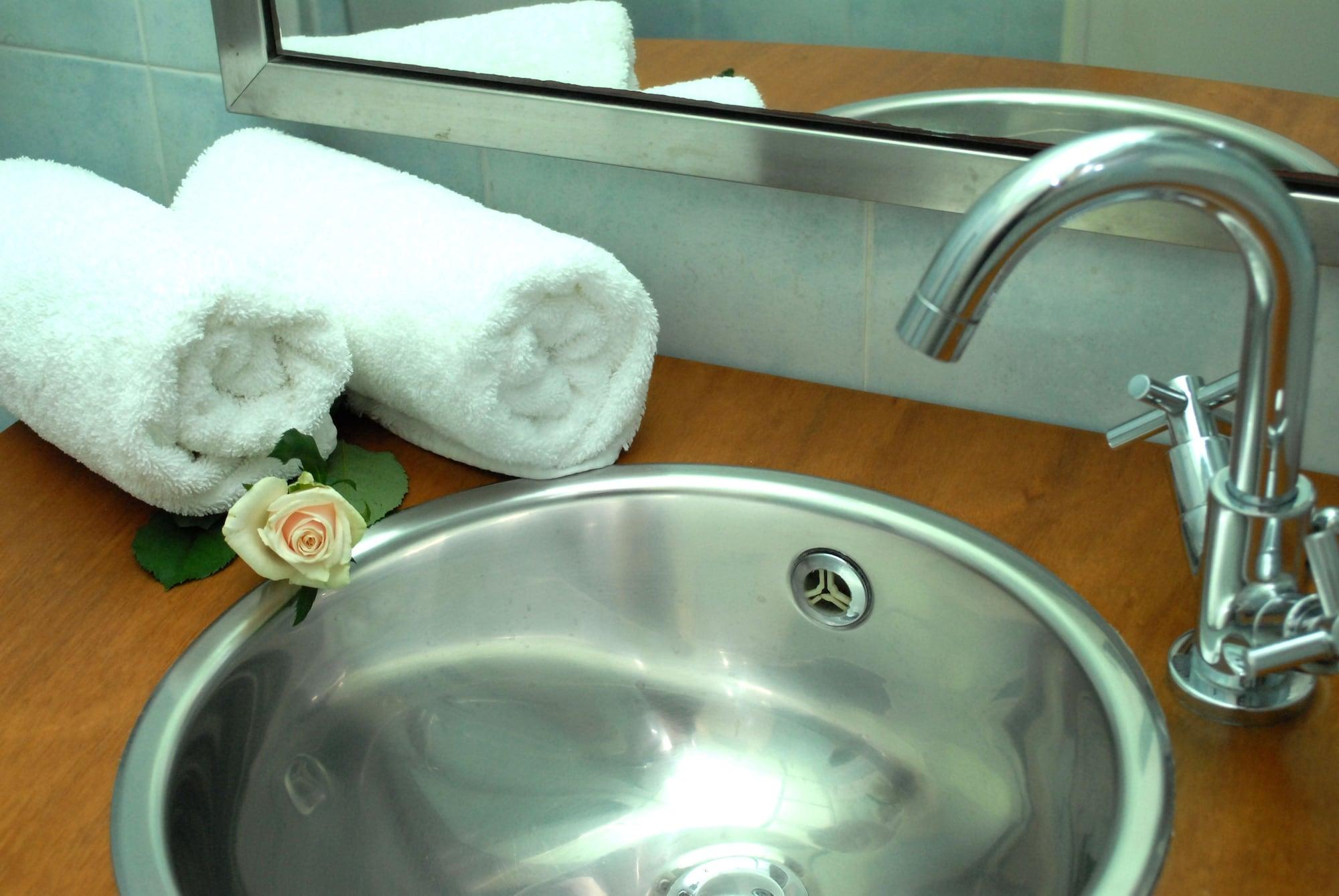 Karystion Hotel 2*